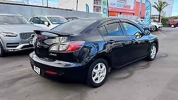 2009 Mazda Axela NZ STEREO