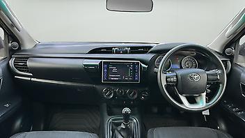 2016 Toyota Hilux SR TD DC 2.8D/4WD/6M