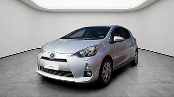 2012 Toyota Aqua HYBRID