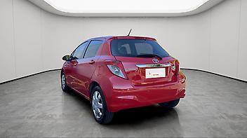 2013 Toyota Yaris YR 1.3P HATCH5 4A