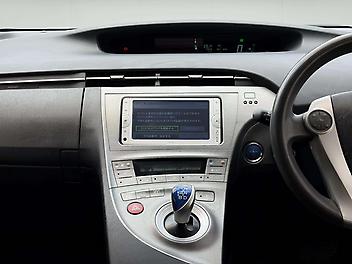 2013 Toyota Prius HYBRID SNERGY DRIVE