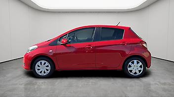 2013 Toyota Yaris YR 1.3P HATCH5 4A