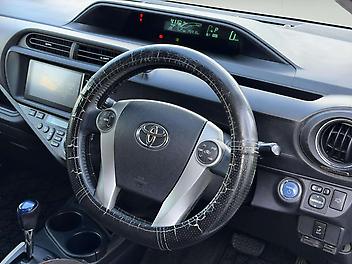 2012 Toyota Aqua HYBRID