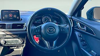 2013 Mazda Axela