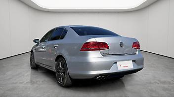 2011 Volkswagen Passat SEDAN TDI 103KW TL