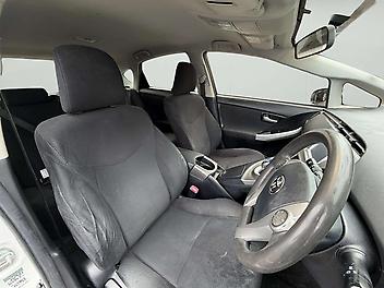 2013 Toyota Prius HYBRID SNERGY DRIVE