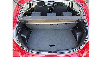 2013 Toyota Yaris YR 1.3P HATCH5 4A