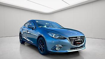 2013 Mazda Axela