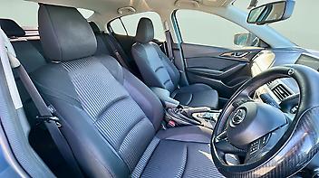 2013 Mazda Axela