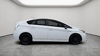 2013 Toyota Prius HYBRID SNERGY DRIVE