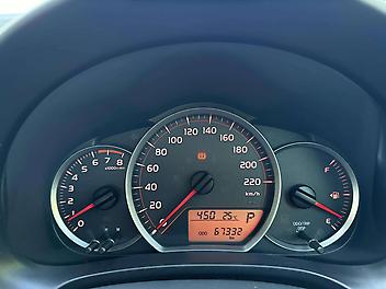 2013 Toyota Yaris YR 1.3P HATCH5 4A