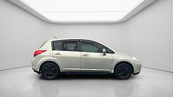 2005 Nissan TIIDA